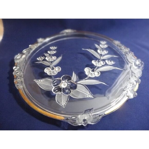 Vintage Mikasa Clear Serving Plate Cake Platter Frosted Floral Leaves Gold Edge - Picture 3 of 6